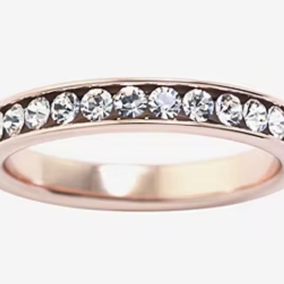 Sparkle Allure Crystal 24K Rose Gold size 7 ring - Picture 3 of 4